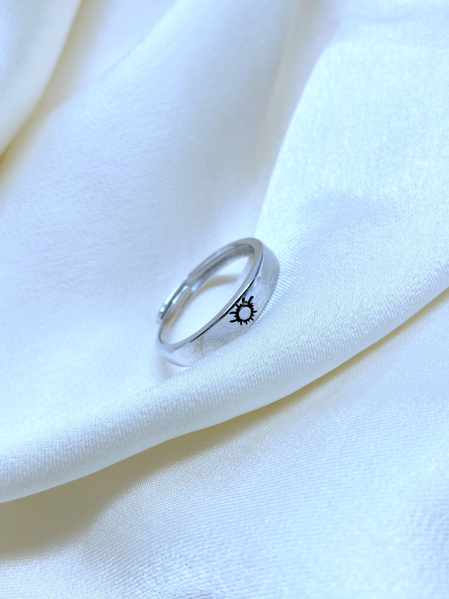 Dúo de anillos para pareja Sol y Luna