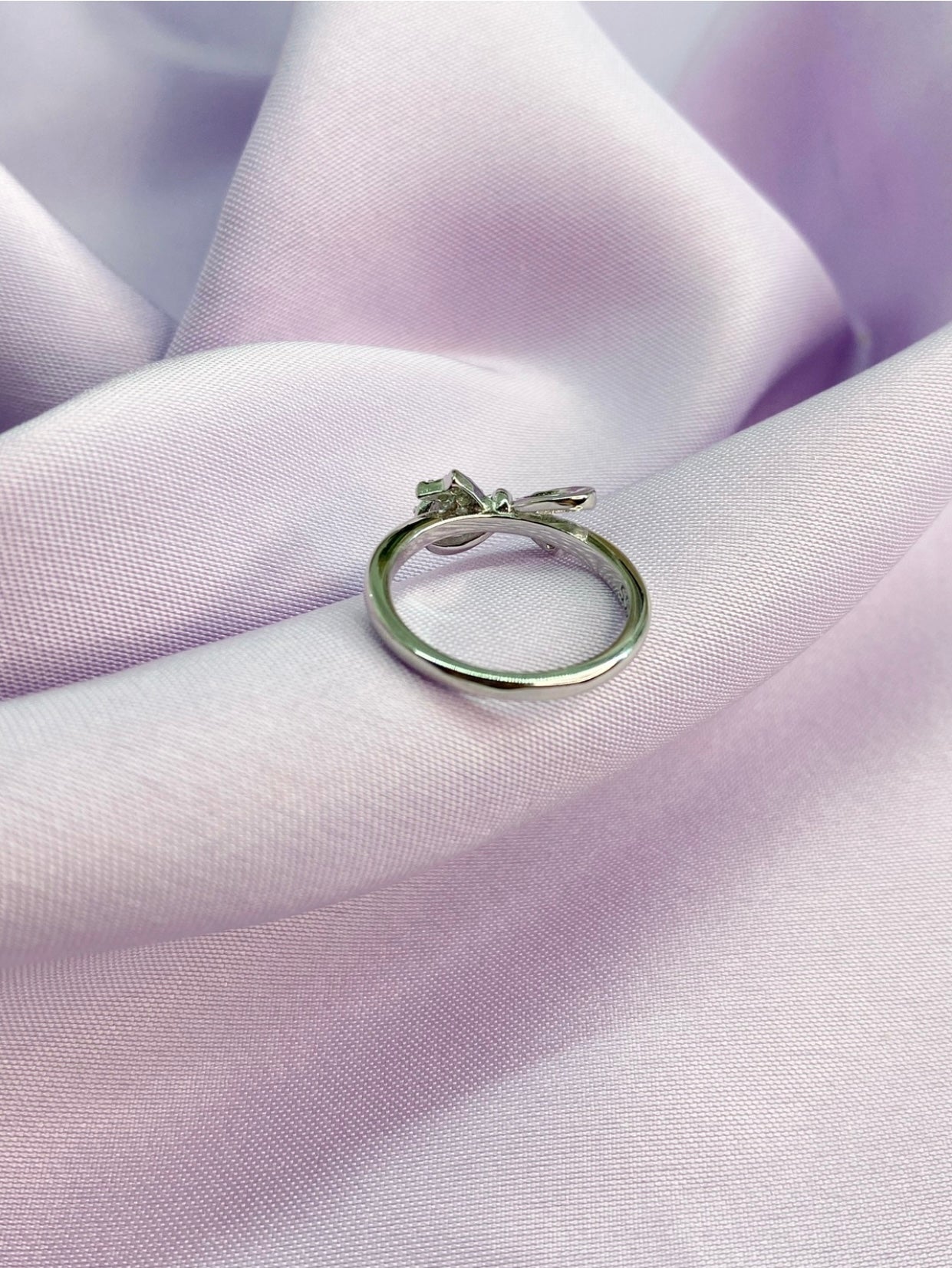 Anillo Mónica