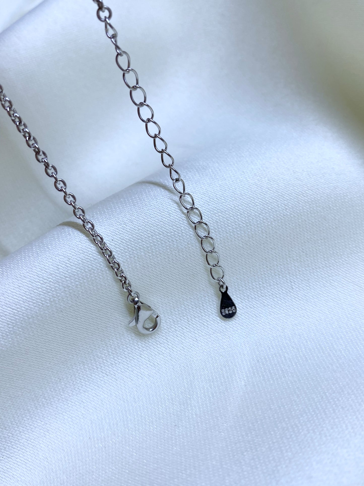 Cadenita “mamá”