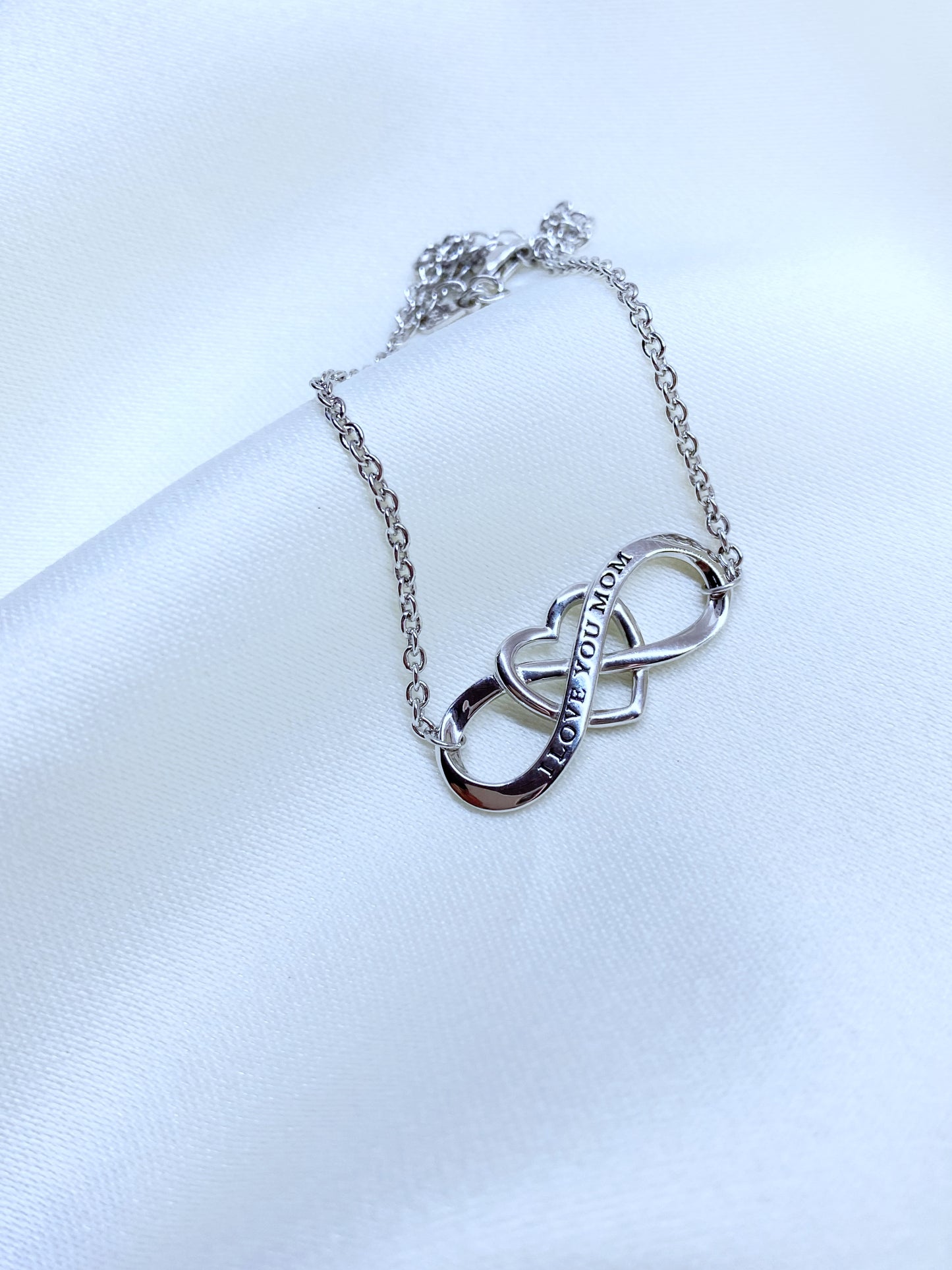 Pulserita “Te amo mamá”