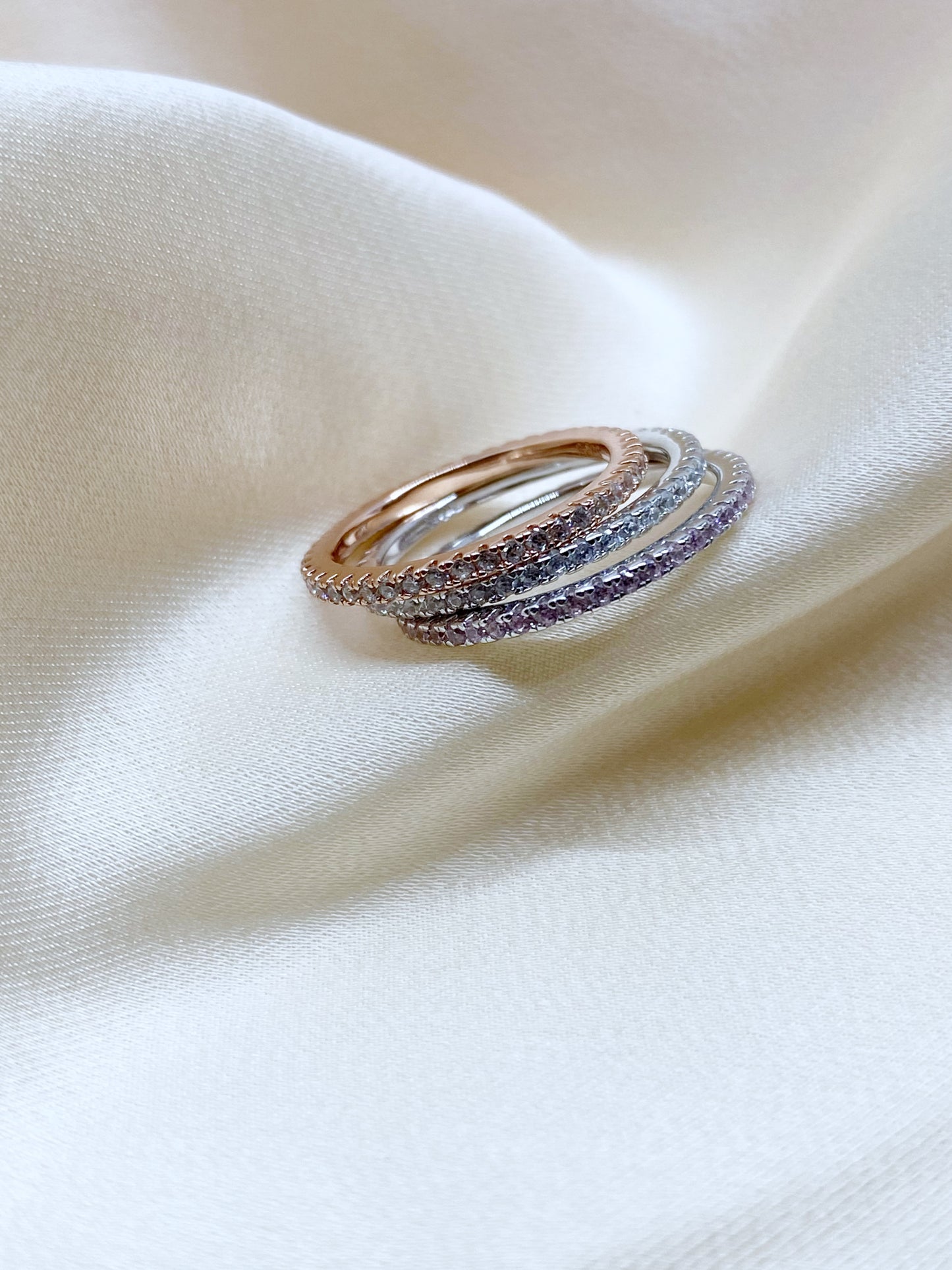 Anillo Melody (piedras transparentes)