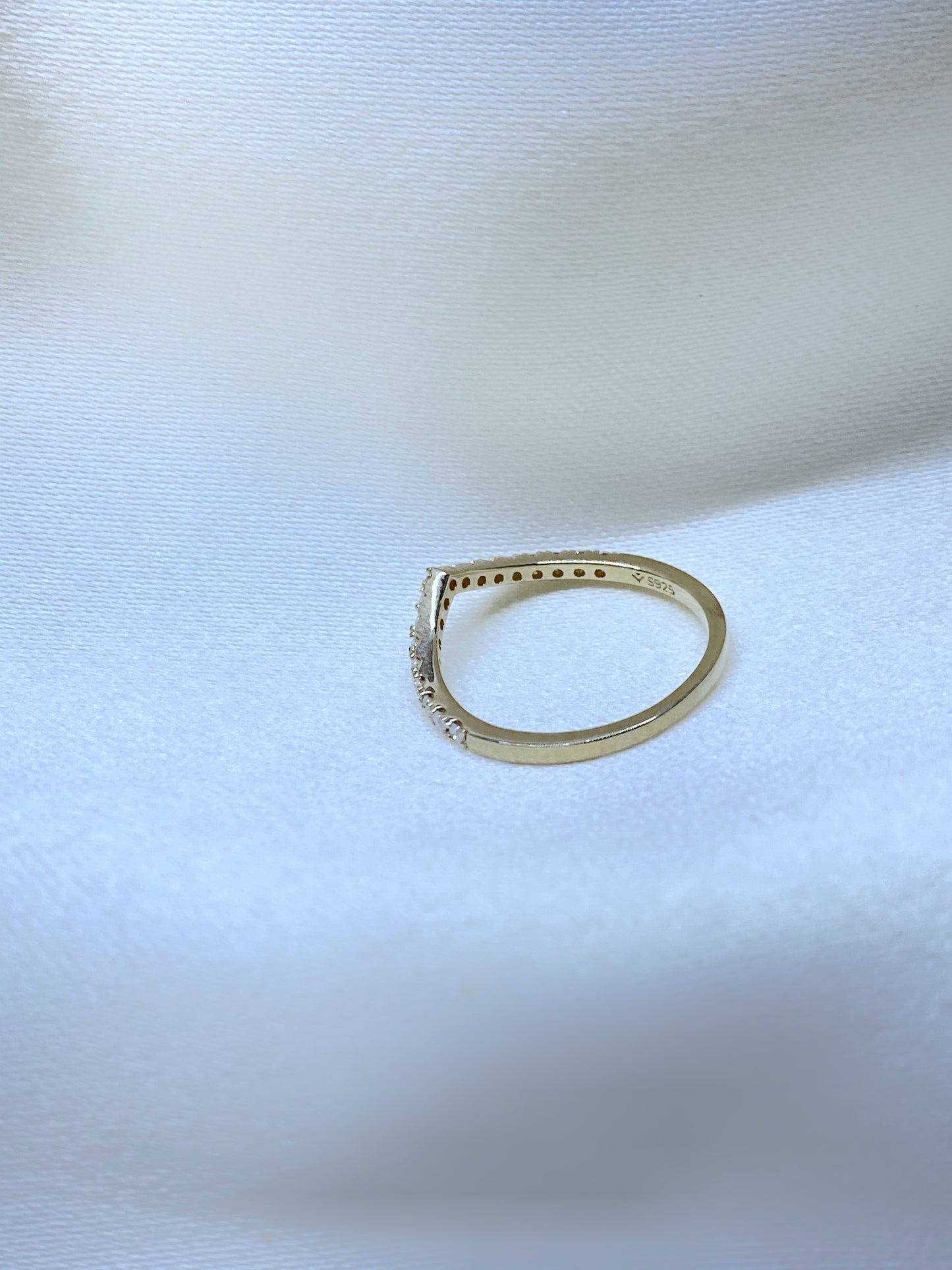 Anillo Antonella Moissanita Gold