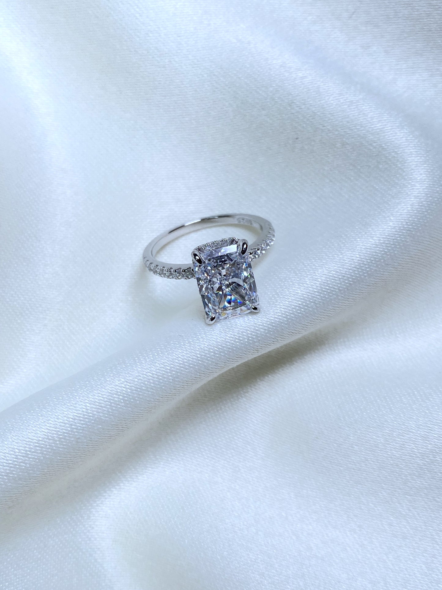 Anillo Aria