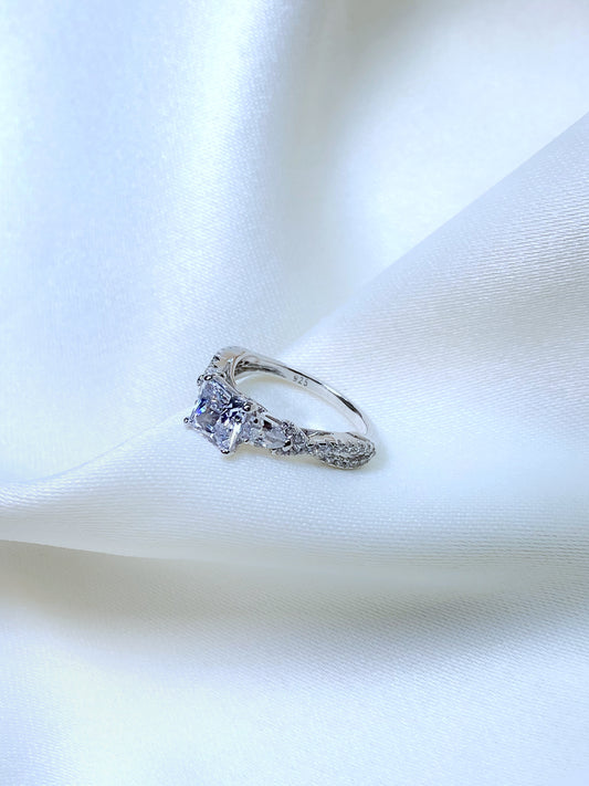 Anillo Selene