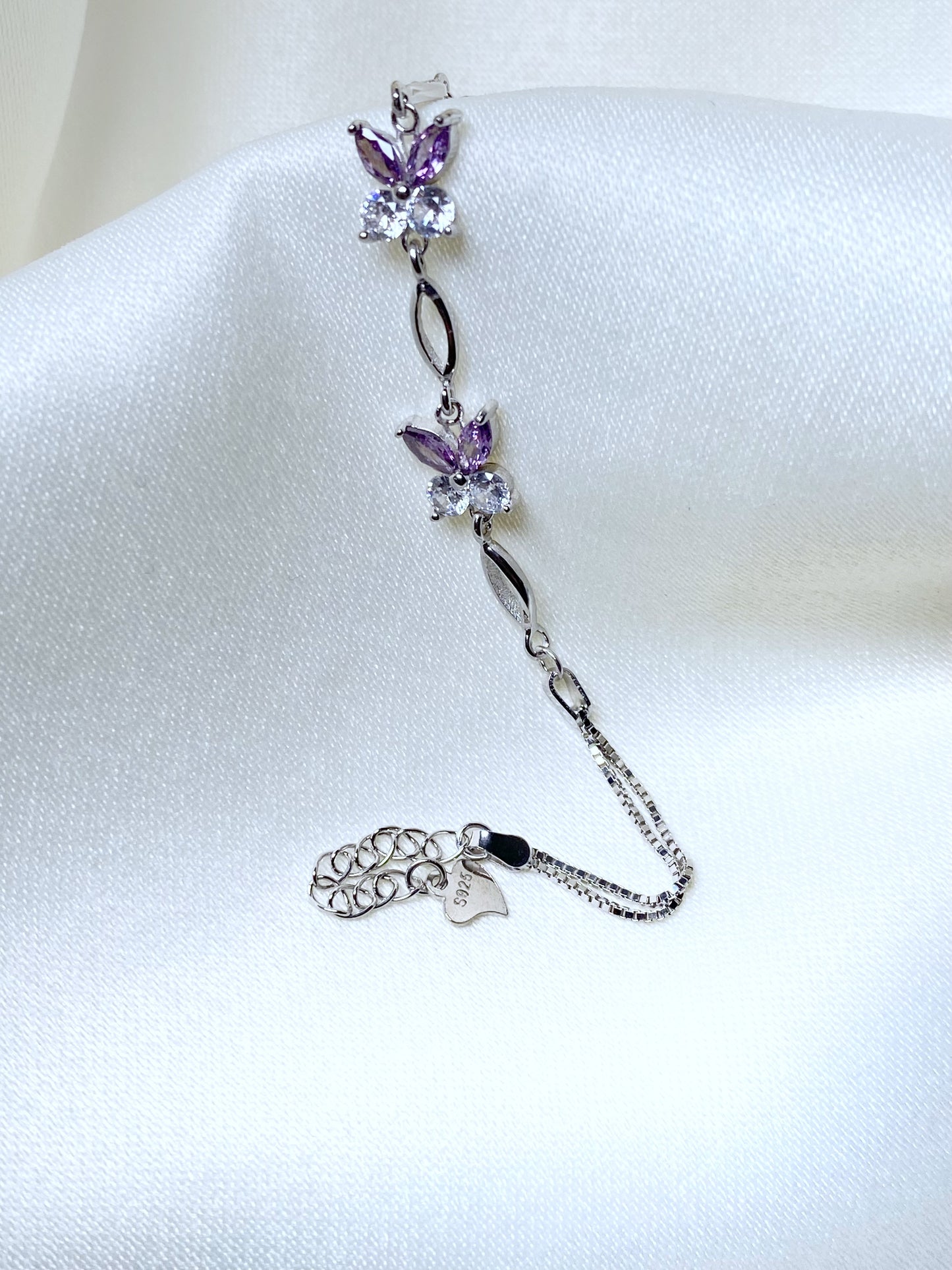 Pulserita Elara