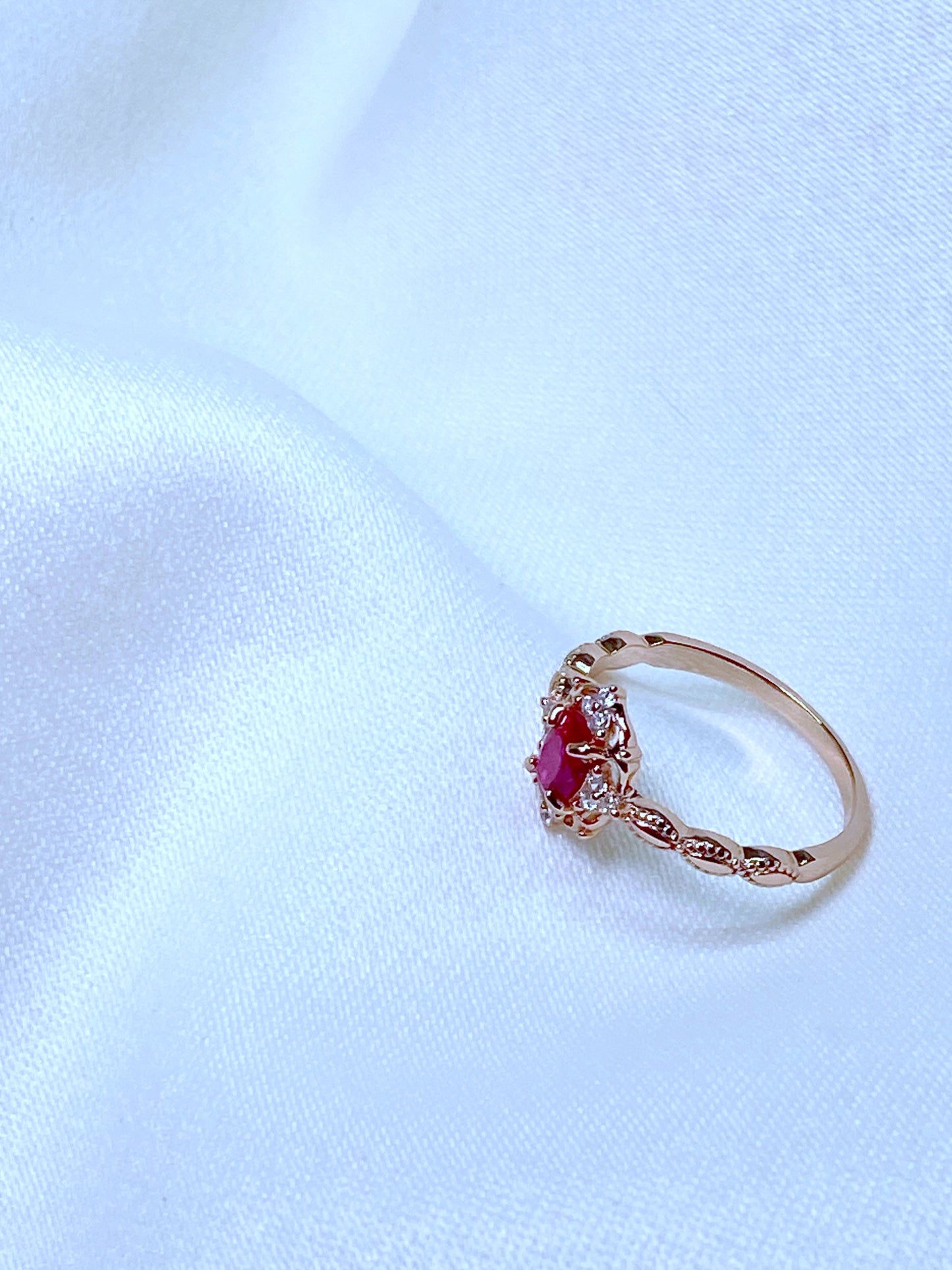 Anillo Reina de corazones