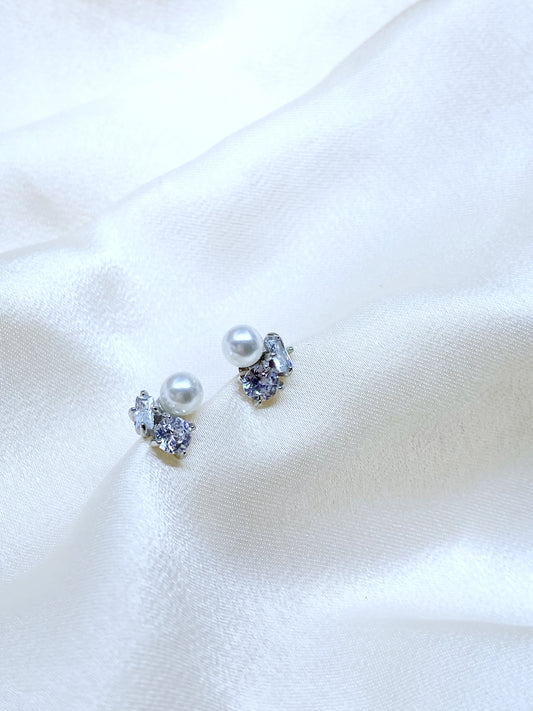 Aretes perlita y circonia