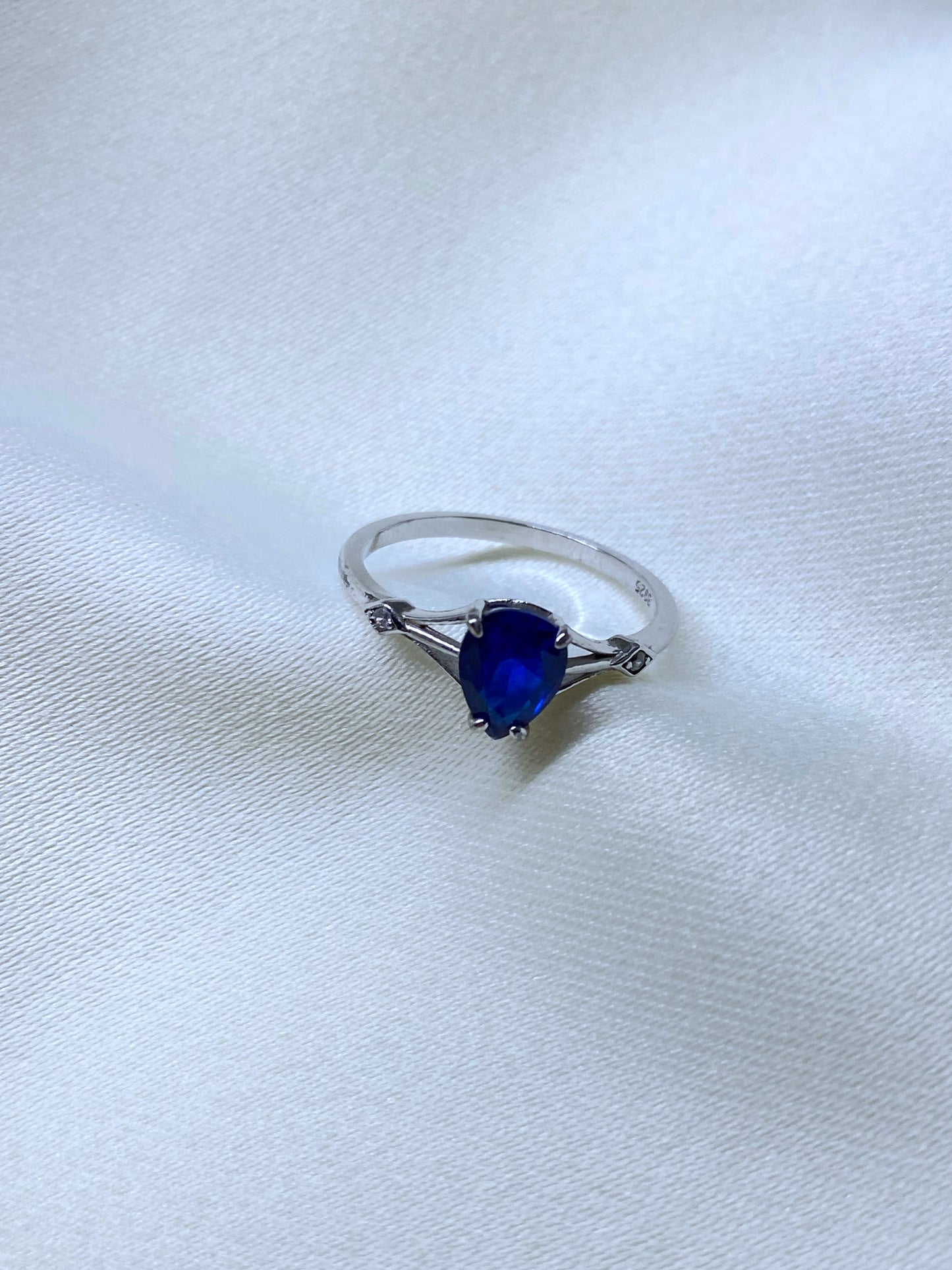 Anillo Ivy Blue
