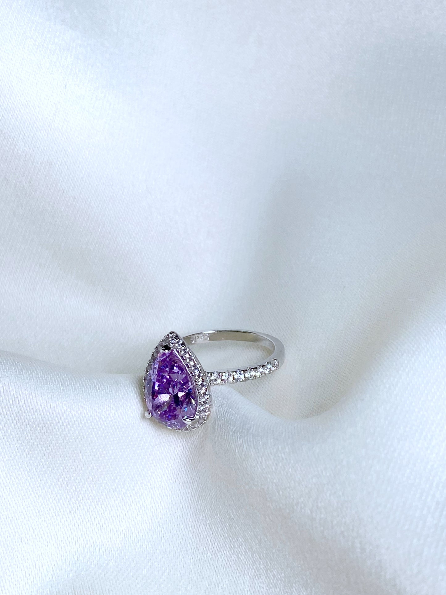 Anillo Evania