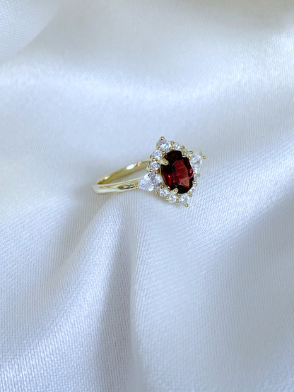 Anillo Reina Escarlata